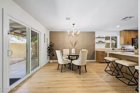 Dining - 2602 E Larkspur Dr, Phoenix, AZ 85032 photo 1 of 1