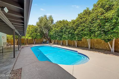 Exterior - 2602 E Larkspur Dr, Phoenix, AZ 85032 photo 5 of 9
