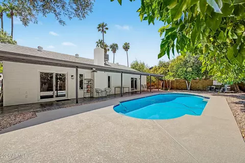 Exterior - 2602 E Larkspur Dr, Phoenix, AZ 85032 photo 6 of 9