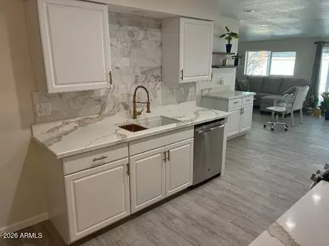 Kitchen - 3756 E Acoma Dr, Phoenix, AZ 85032 photo 2 of 4