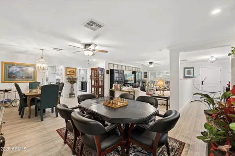 Dining - 5738 N 24th St, Phoenix, AZ 85016 photo 3 of 3