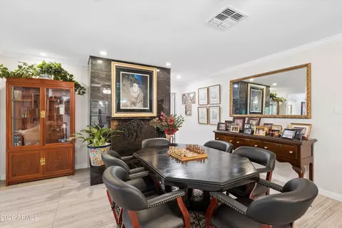Dining - 5738 N 24th St, Phoenix, AZ 85016 photo 2 of 3