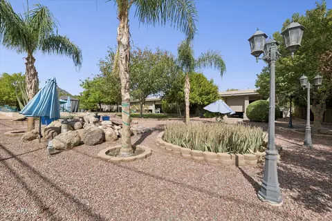Exterior - 5738 N 24th St, Phoenix, AZ 85016 photo 8 of 15