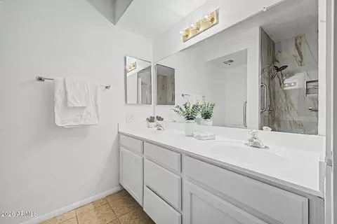 Bath - 5230 E Brown Rd #107, Mesa, AZ 85205 photo 2 of 4