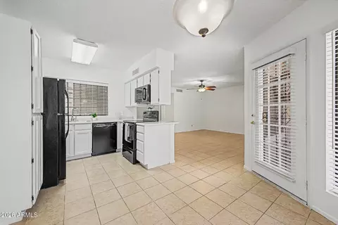 Kitchen - 5230 E Brown Rd #107, Mesa, AZ 85205 photo 1 of 4
