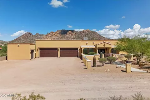 Exterior - 370 E Canyon St, Apache Junction, AZ 85119 photo 3 of 5