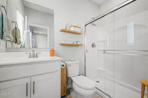 Bath - 8322 N 22nd Ln, Phoenix, AZ 85021 photo 2 of 3
