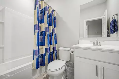 Bath - 8322 N 22nd Ln, Phoenix, AZ 85021 photo 3 of 3