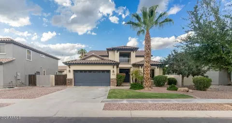 Exterior - 3538 E Tonto Dr, Gilbert, AZ 85298 photo 2 of 7