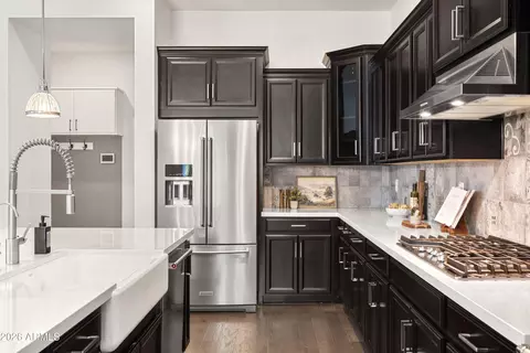 Kitchen - 3548 E Boot Track Trl, Gilbert, AZ 85296 photo 5 of 7