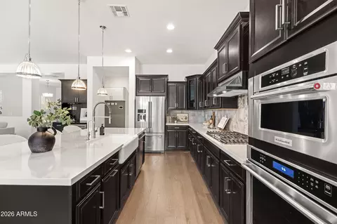 Kitchen - 3548 E Boot Track Trl, Gilbert, AZ 85296 photo 3 of 7