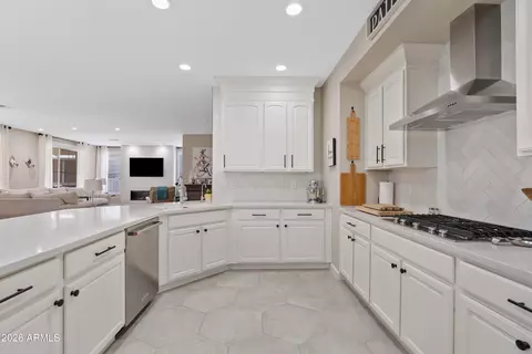 Kitchen - 2697 E James St, Gilbert, AZ 85296 photo 2 of 2