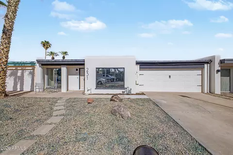 231 Bahia Ln W, Litchfield Park, AZ 85340