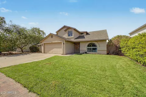 3926 W Mariposa Grande Ln, Glendale, AZ 85310