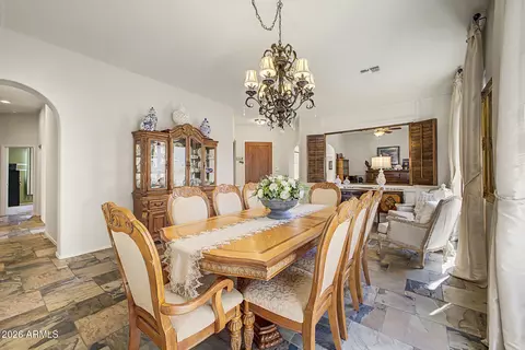 Dining - 3018 W Eagle Claw Dr, Phoenix, AZ 85086 photo 1 of 4