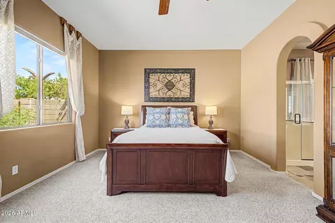 Bedroom - 3018 W Eagle Claw Dr, Phoenix, AZ 85086 photo 8 of 9