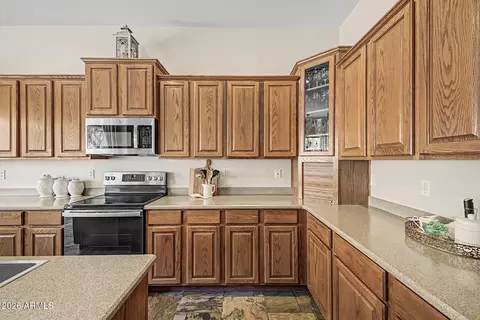 Kitchen - 3018 W Eagle Claw Dr, Phoenix, AZ 85086 photo 1 of 4
