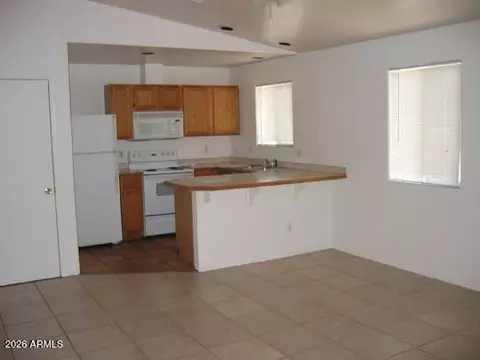 Living - 1228 E Mountain View Rd E #1-4, Phoenix, AZ 85020 photo 4 of 4