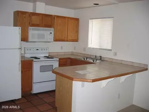 Kitchen - 1228 E Mountain View Rd E #1-4, Phoenix, AZ 85020 photo 1 of 1