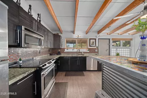 Kitchen - 1003 E Bethany Home Rd, Phoenix, AZ 85014 photo 2 of 3