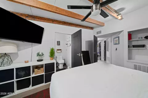 Bedroom - 1003 E Bethany Home Rd, Phoenix, AZ 85014 photo 5 of 5