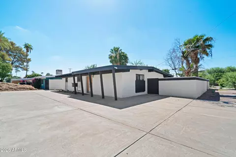 Exterior - 1003 E Bethany Home Rd, Phoenix, AZ 85014 photo 3 of 8