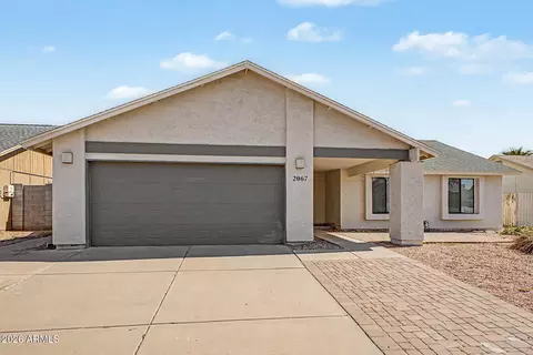 2067 W Gila Ln, Chandler, AZ 85224