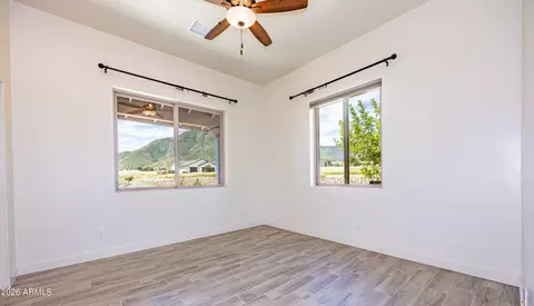 Bedroom - 6345 E Red Oak Cir, Hereford, AZ 85615 photo 4 of 8