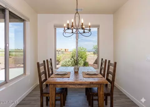 Dining - 6345 E Red Oak Cir, Hereford, AZ 85615 photo 1 of 2