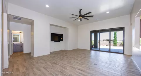 Living - 6345 E Red Oak Cir, Hereford, AZ 85615 photo 2 of 3