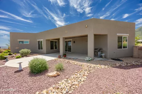 Exterior - 6345 E Red Oak Cir, Hereford, AZ 85615 photo 5 of 7