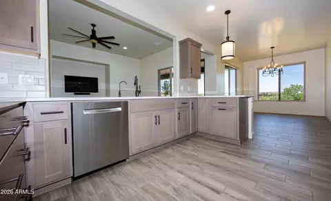 Kitchen - 6345 E Red Oak Cir, Hereford, AZ 85615 photo 1 of 5