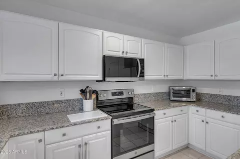 Kitchen - 38 N Marble St, Gilbert, AZ 85234 photo 4 of 4
