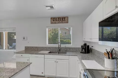 Kitchen - 38 N Marble St, Gilbert, AZ 85234 photo 3 of 4