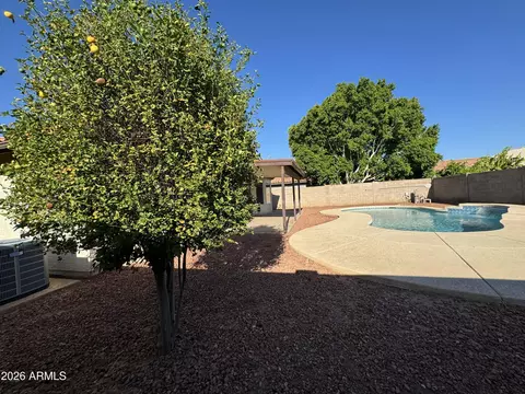 Exterior - 663 W Nopal Ave, Mesa, AZ 85210 photo 2 of 2