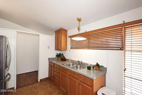 Kitchen - 6151 N 9th Ave, Phoenix, AZ 85013 photo 3 of 3