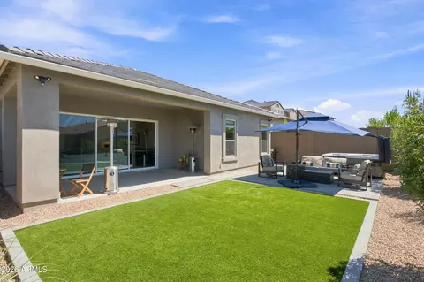 Exterior - 6035 E Quail Ave, Phoenix, AZ 85054 photo 5 of 10