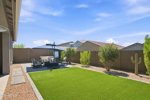 Exterior - 6035 E Quail Ave, Phoenix, AZ 85054 photo 6 of 10