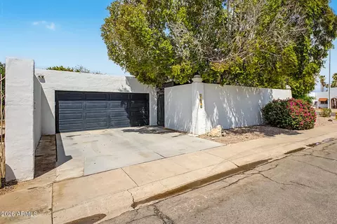 Exterior - 2068 E Cairo Dr, Tempe, AZ 85282 photo 2 of 11