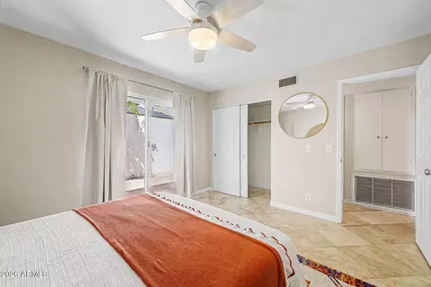 Bedroom - 2068 E Cairo Dr, Tempe, AZ 85282 photo 5 of 5