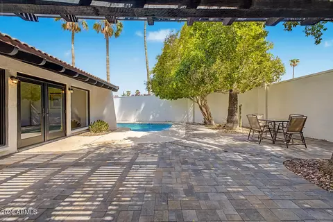 Exterior - 2068 E Cairo Dr, Tempe, AZ 85282 photo 6 of 11