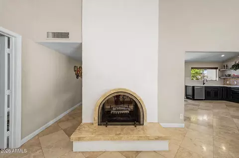 Entry Way - 2068 E Cairo Dr, Tempe, AZ 85282 photo 2 of 2