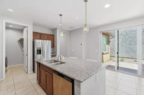 Kitchen - 4350 E Jesse St, Gilbert, AZ 85295 photo 1 of 5