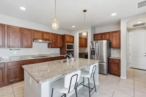 Kitchen - 4350 E Jesse St, Gilbert, AZ 85295 photo 2 of 5