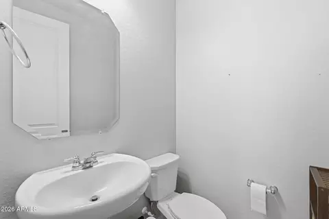 Bath - 4350 E Jesse St, Gilbert, AZ 85295 photo 1 of 5