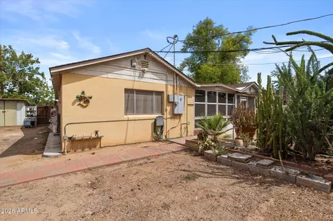 Exterior - 1833 E Roma Ave, Phoenix, AZ 85016 photo 4 of 7