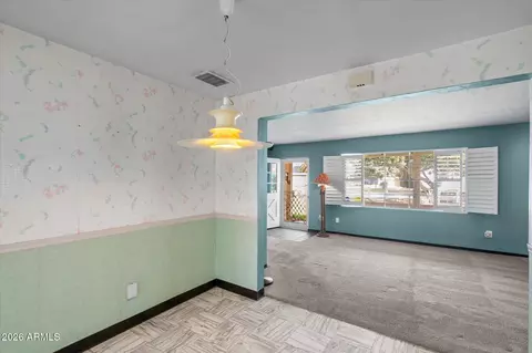 Dining - 1833 E Roma Ave, Phoenix, AZ 85016 photo 2 of 2