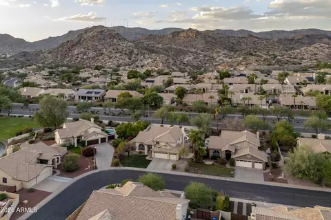 View/Area - 1832 E Windmere Dr, Phoenix, AZ 85048 photo 2 of 6