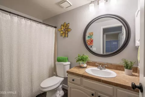 Bath - 1832 E Windmere Dr, Phoenix, AZ 85048 photo 3 of 4