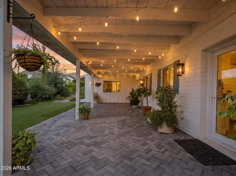 Exterior - 4010 E Coolidge St, Phoenix, AZ 85018 photo 2 of 11